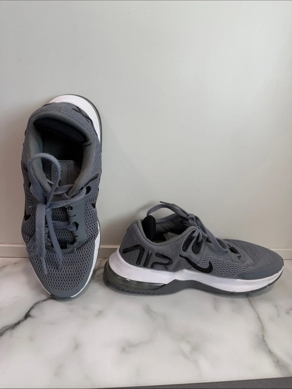 Nike Air Max Alpha Trainer 4 Grey Kid’s Size 7